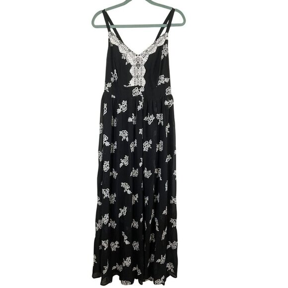 Torrid Floral Maxi Dress 1X Black Crochet Smock Retro Feminine Whimsical Classic - Picture 3 of 16